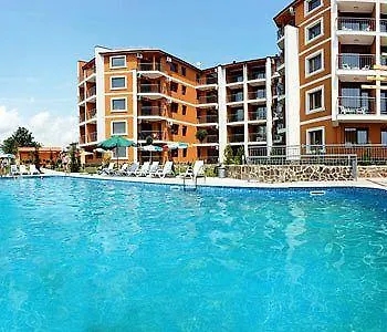 Vemara Club - Отель 3*