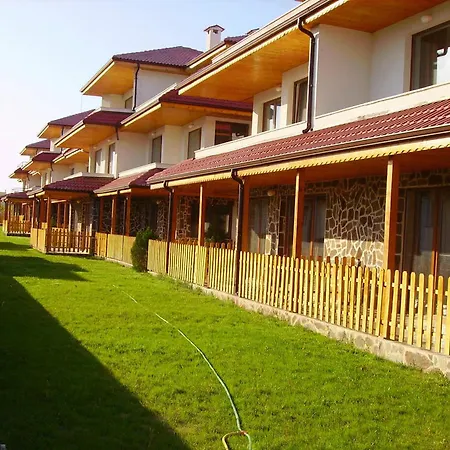 Hotel Vemara Club And - Free Parking And Free Access