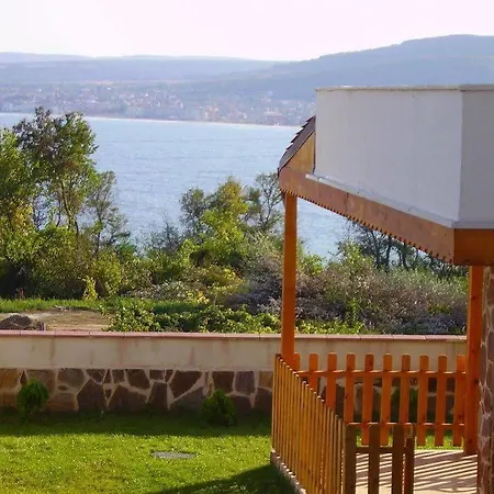 Vemara Club And - Free Parking And Free Access Hotel Byala (Varna)