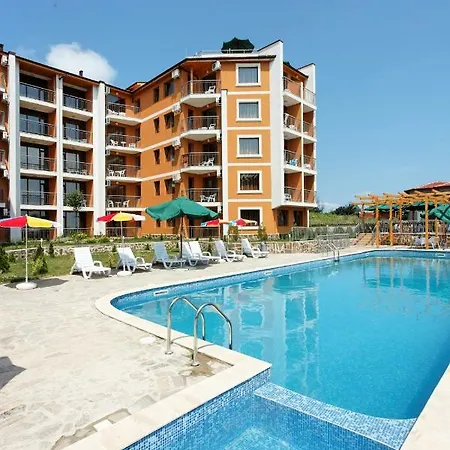 Vemara Club And - Free Parking And Free Access Byala (Varna)