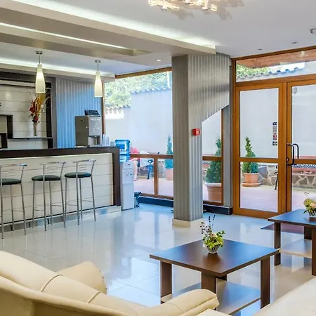 Vemara Club And - Free Parking And Free Access Byala (Varna)